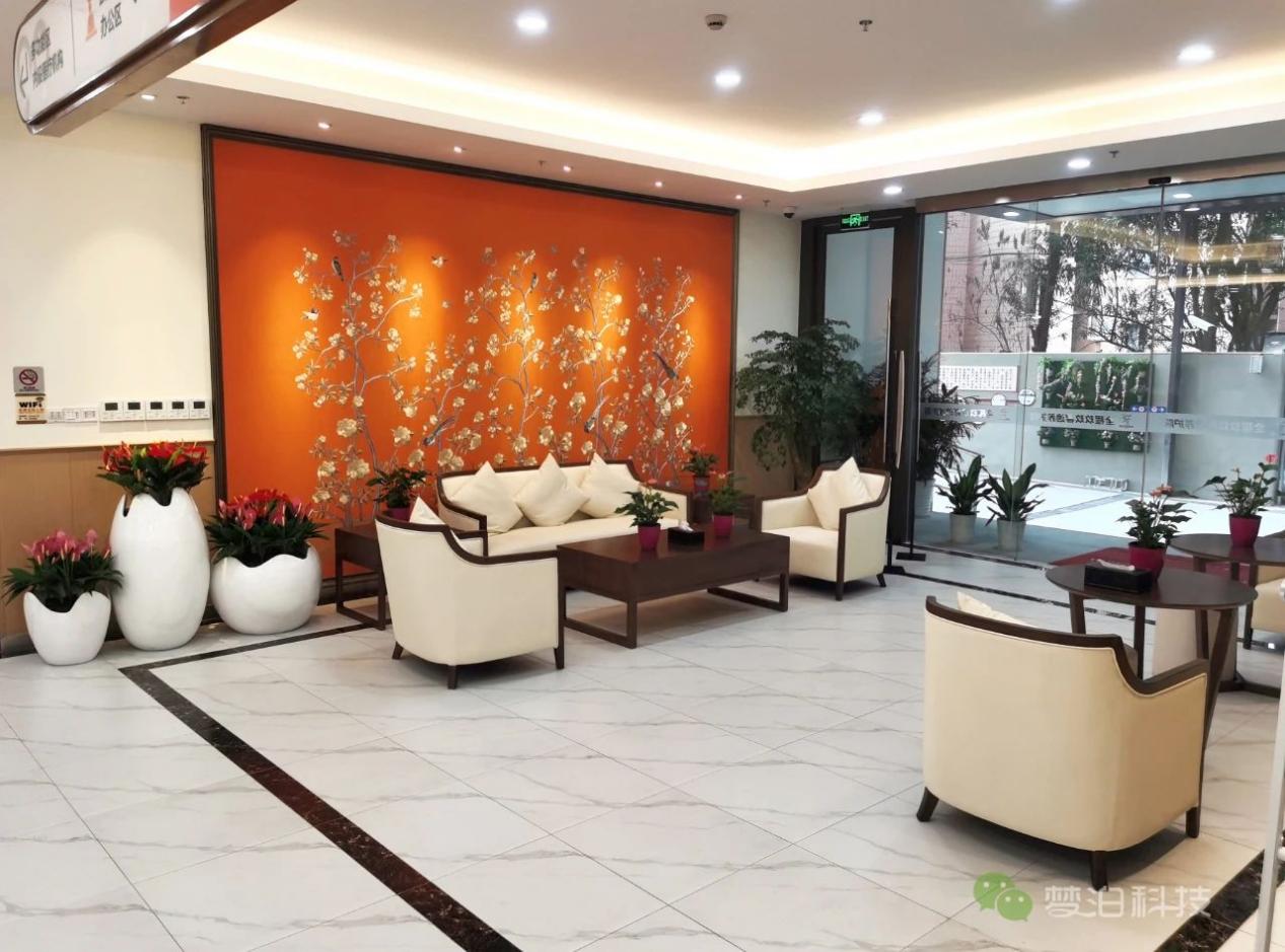 1732173469533880.jpg qnl8-KwzQ4aHyJGUa-zccQ.jpg